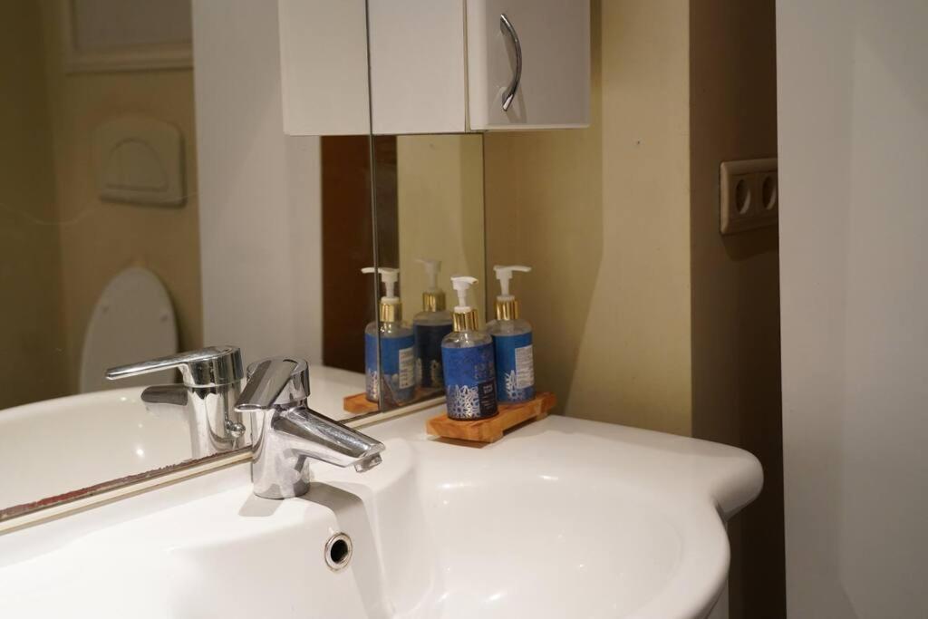 Family Friendly 1 Bed Appartment Bruselas Exterior foto