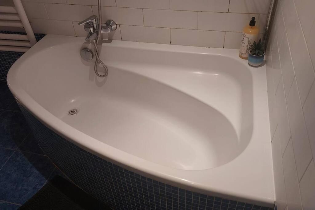 Family Friendly 1 Bed Appartment Bruselas Exterior foto
