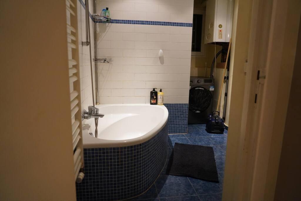 Family Friendly 1 Bed Appartment Bruselas Exterior foto
